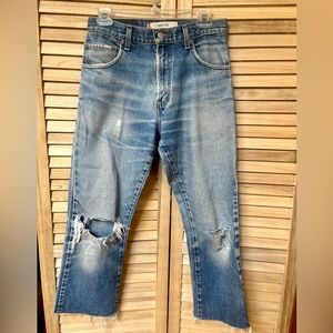 Levi’s 517 bootcut cropped distressed jeans size 4